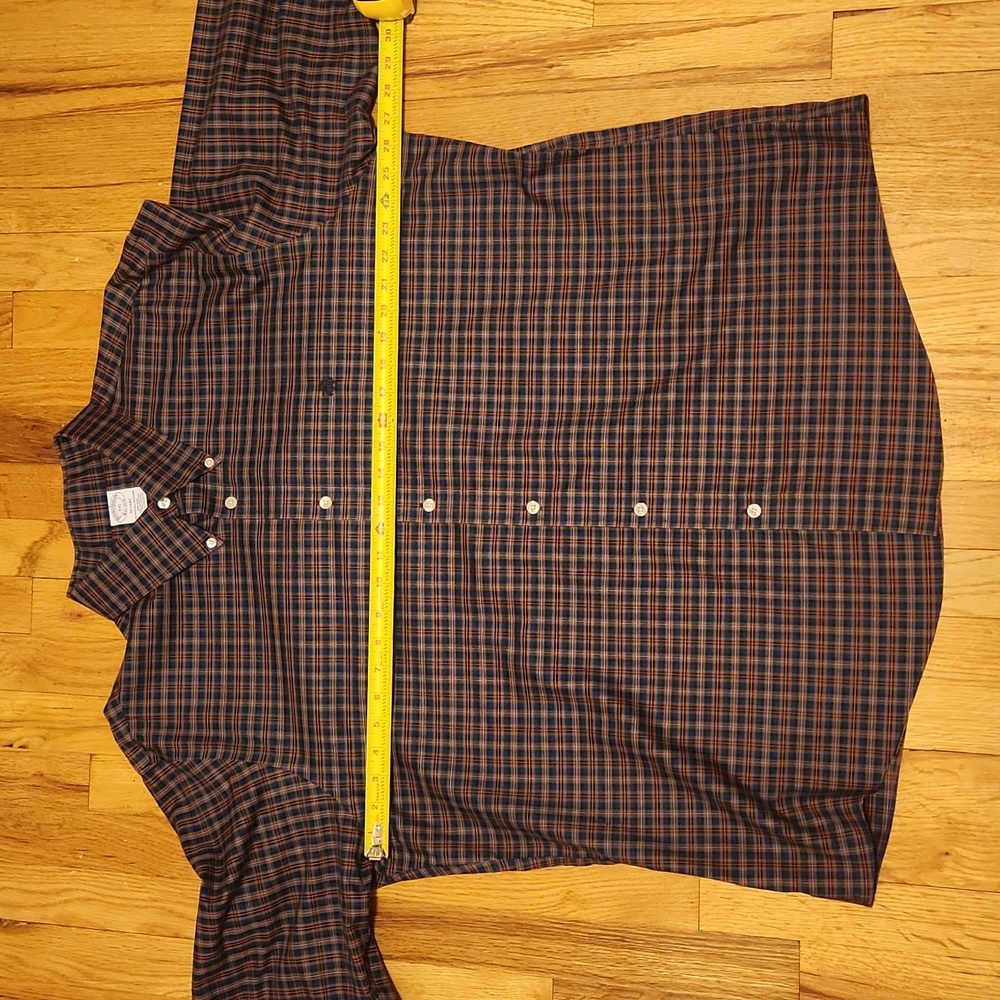 Brooks Brothers XXL non iron 100% cotton Regent Fit button-down shirt.